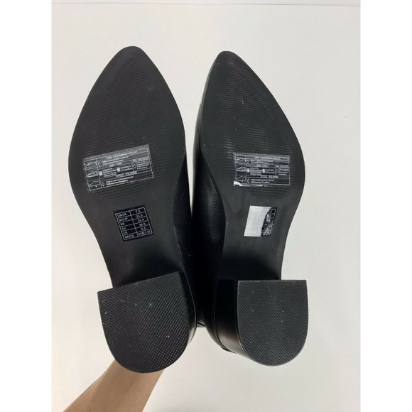 Forever 21 Women's Boots Ankle Back Heel Pointy Bl - Picture 8 of 8